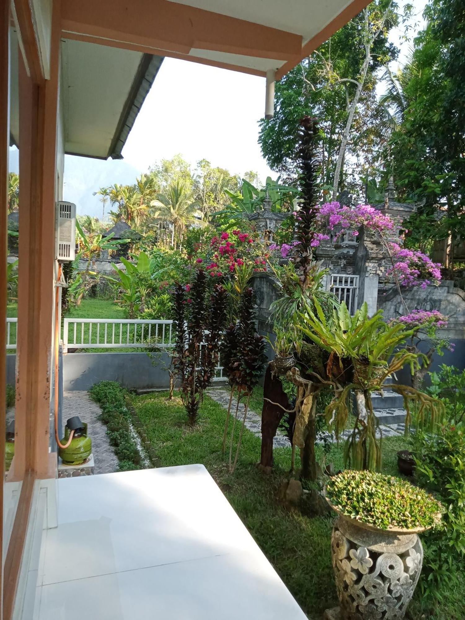 Umah Kampung Bendul Apartment Penebel Luaran gambar